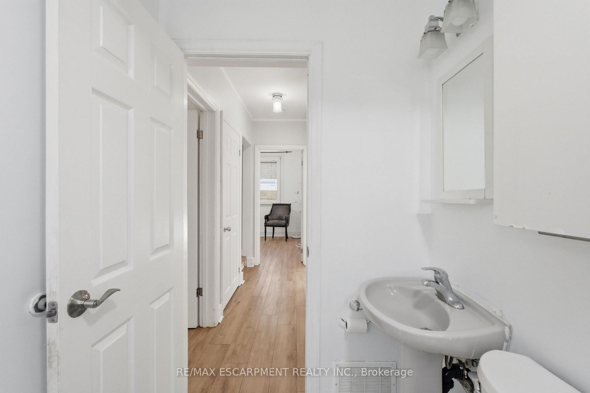 Photo 19 of 248 Glenholme Avenue, Hamilton, Glenview — HOMEH