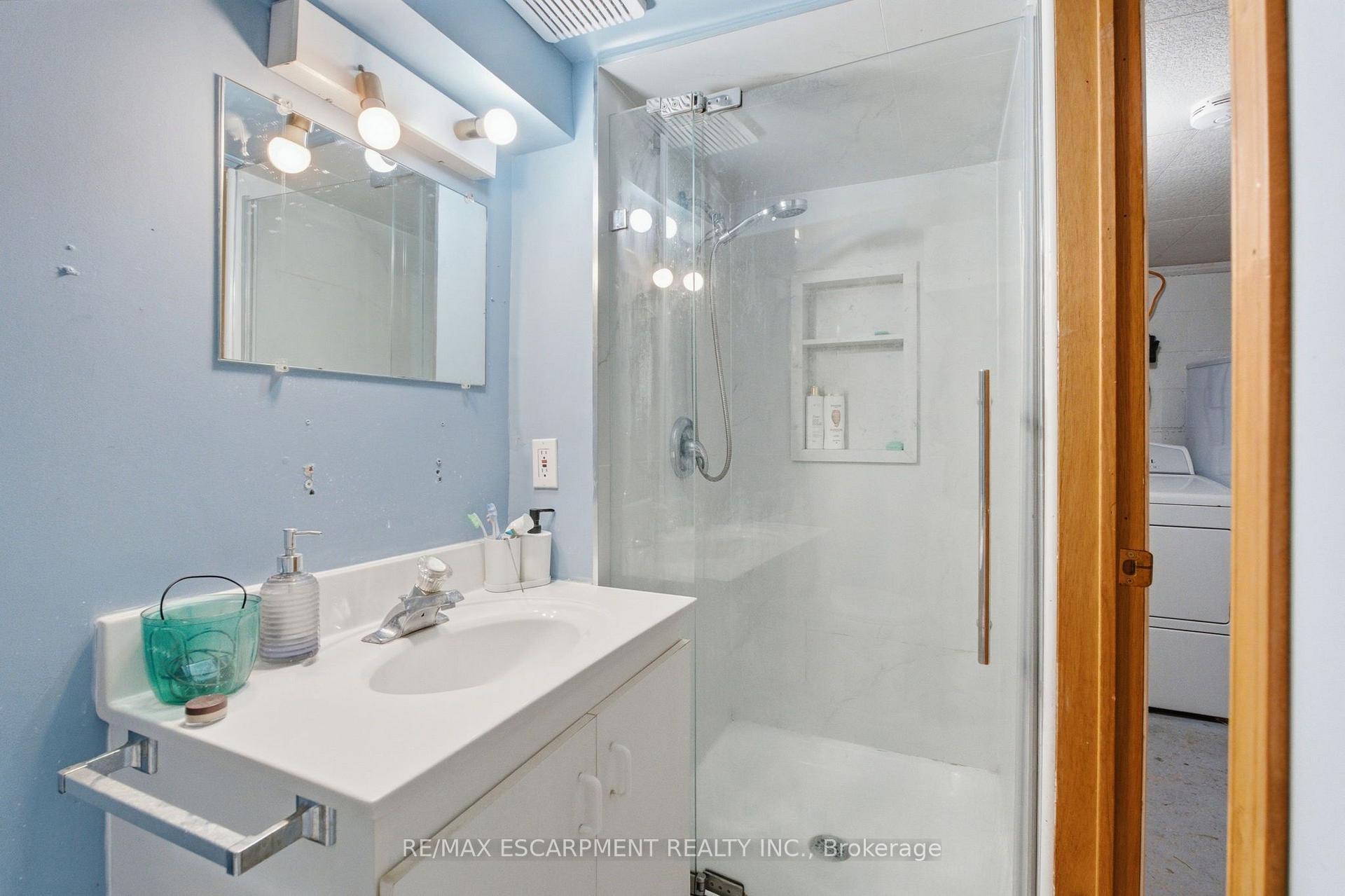 Photo 39 of 248 Glenholme Avenue, Hamilton, Glenview — HOMEH