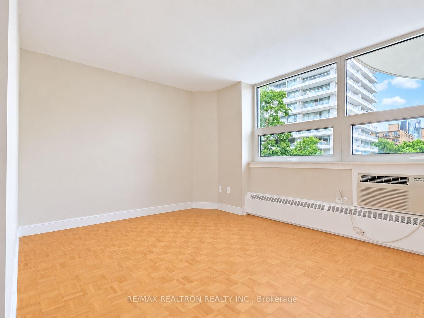 Photo 2 of Unit 206, 485 Huron Street, Toronto, The Annex — HOMEH