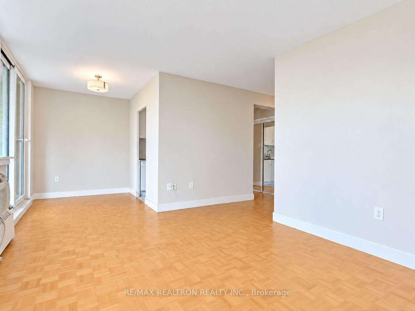 Photo 4 of Unit 206, 485 Huron Street, Toronto, The Annex — HOMEH