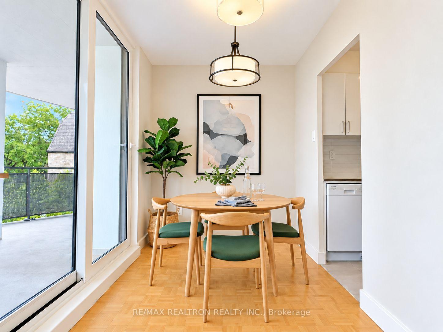 Photo 5 of Unit 206, 485 Huron Street, Toronto, The Annex — HOMEH