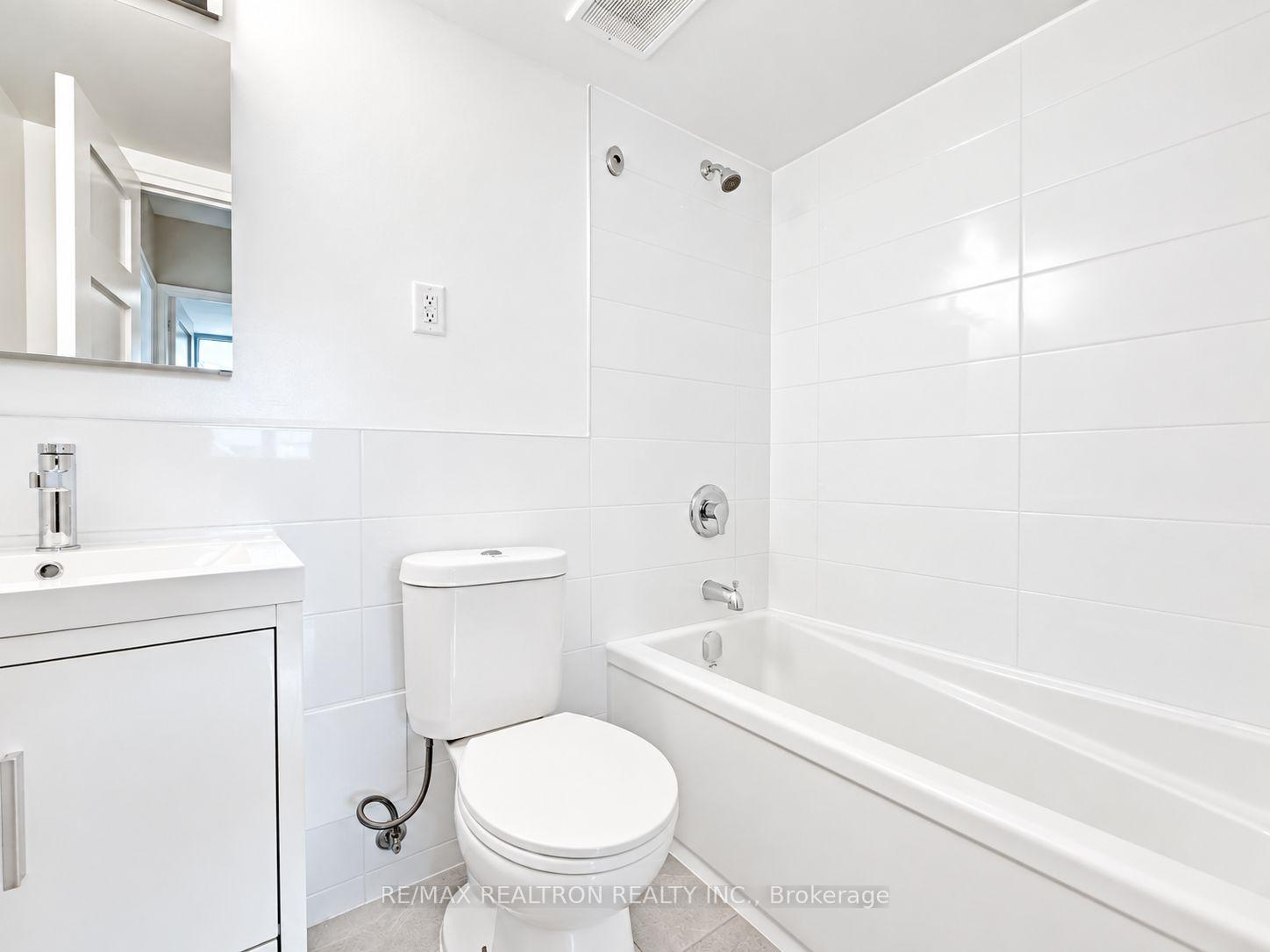 Photo 16 of Unit 206, 485 Huron Street, Toronto, The Annex — HOMEH