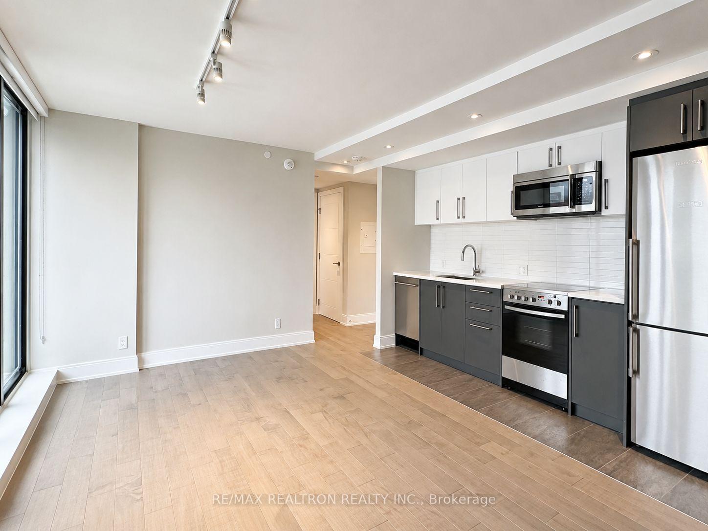 Photo 2 of Unit 304, 11 Walmer Road, Toronto, The Annex — HOMEH