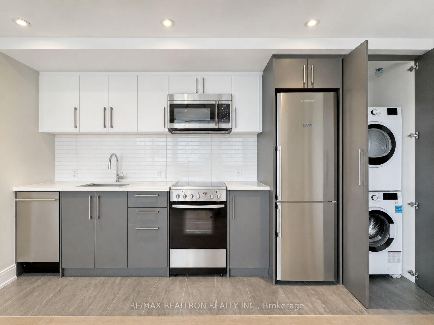 Photo 11 of Unit 304, 11 Walmer Road, Toronto, The Annex — HOMEH