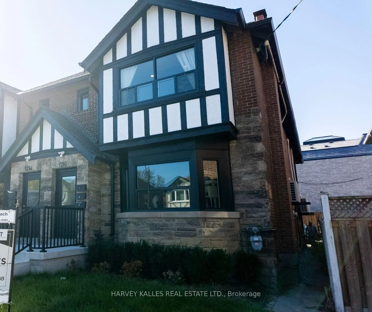 Photo 1 of Unit 3, 1214 Avenue Road, Toronto, Lawrence Park South — HOMEH