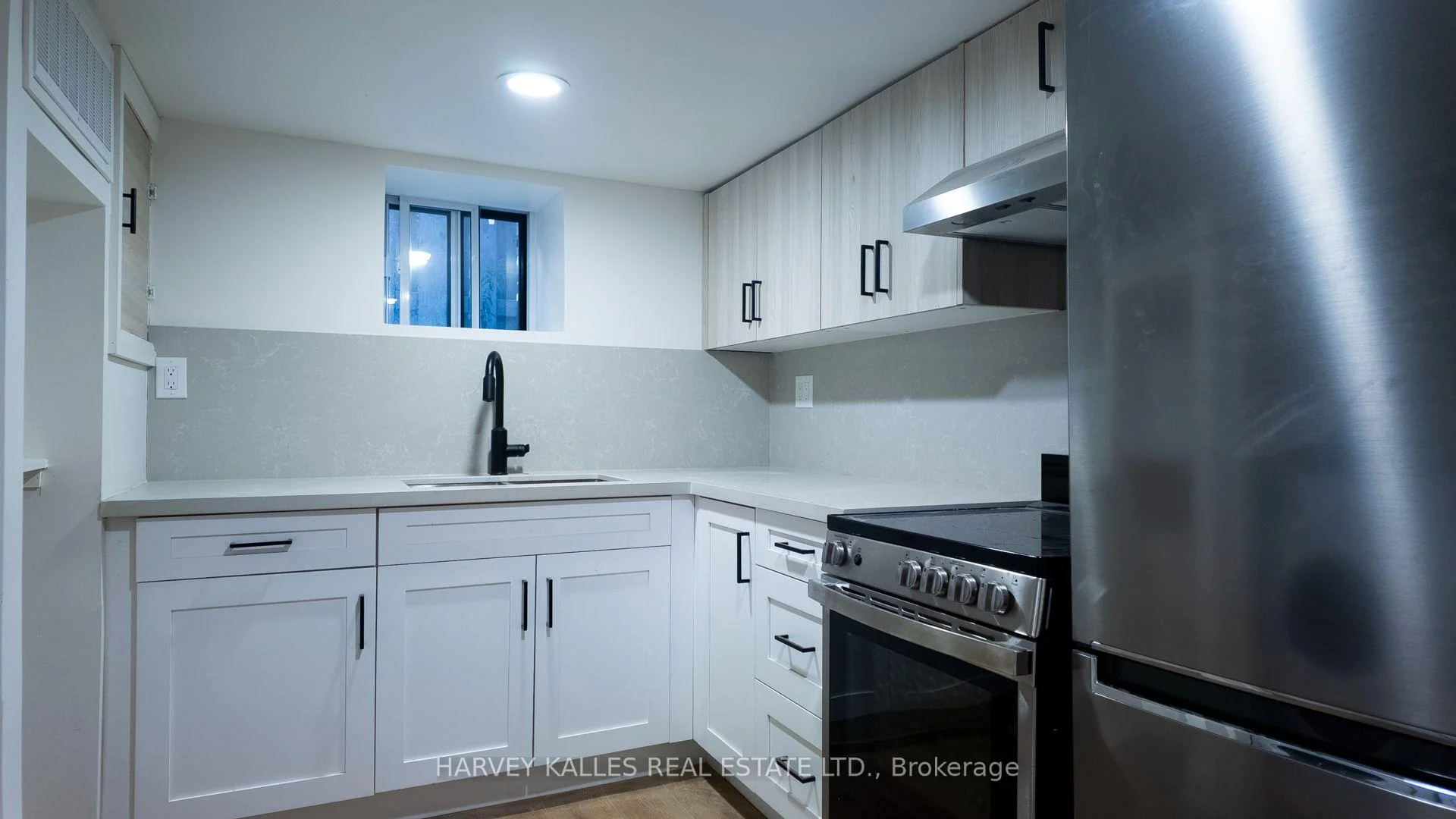 Photo 10 of Unit 3, 1214 Avenue Road, Toronto, Lawrence Park South — HOMEH
