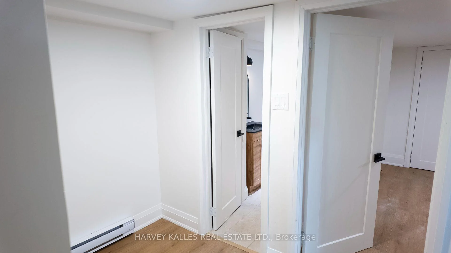 Photo 14 of Unit 3, 1214 Avenue Road, Toronto, Lawrence Park South — HOMEH