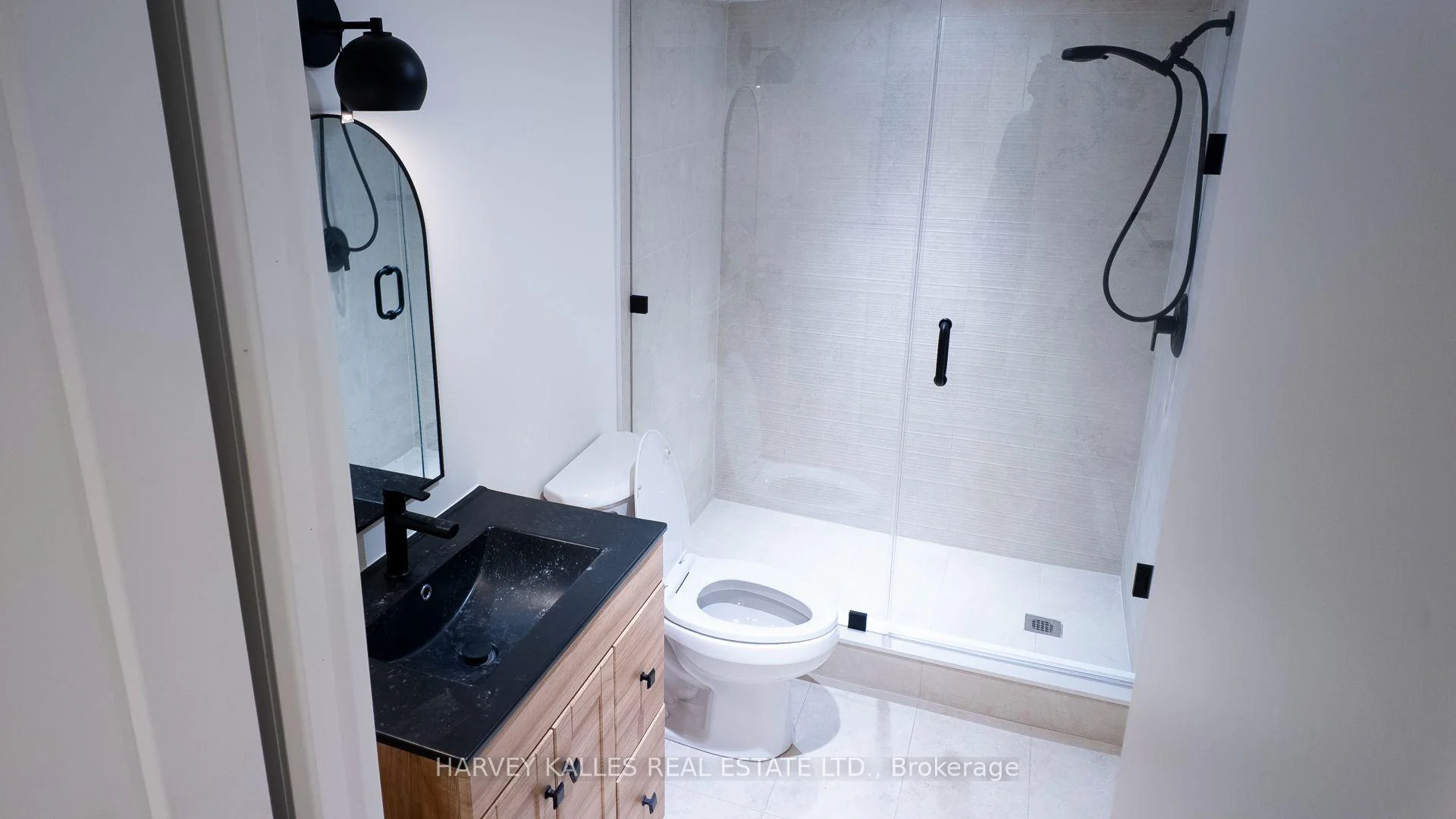 Photo 16 of Unit 3, 1214 Avenue Road, Toronto, Lawrence Park South — HOMEH