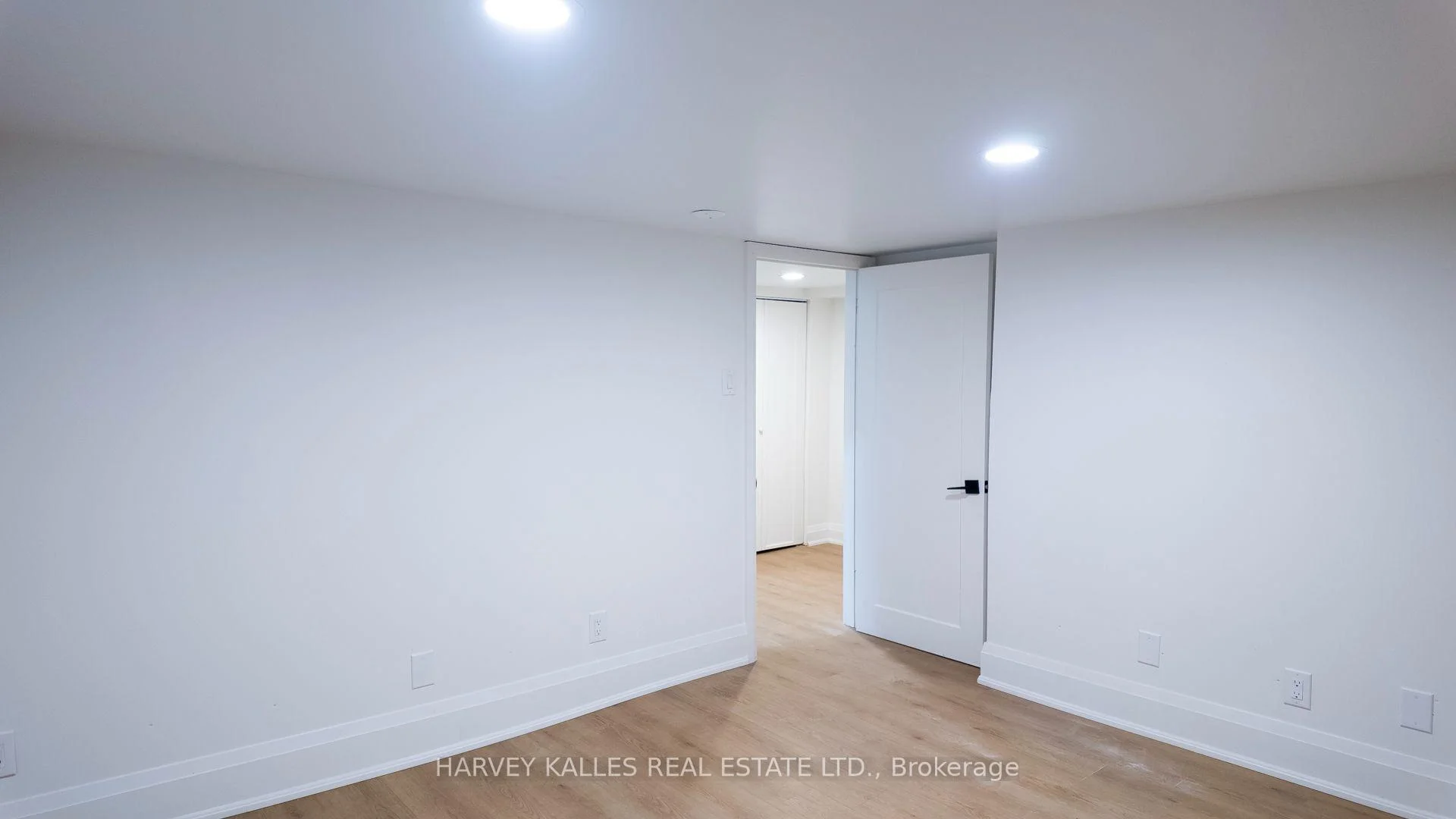 Photo 20 of Unit 3, 1214 Avenue Road, Toronto, Lawrence Park South — HOMEH