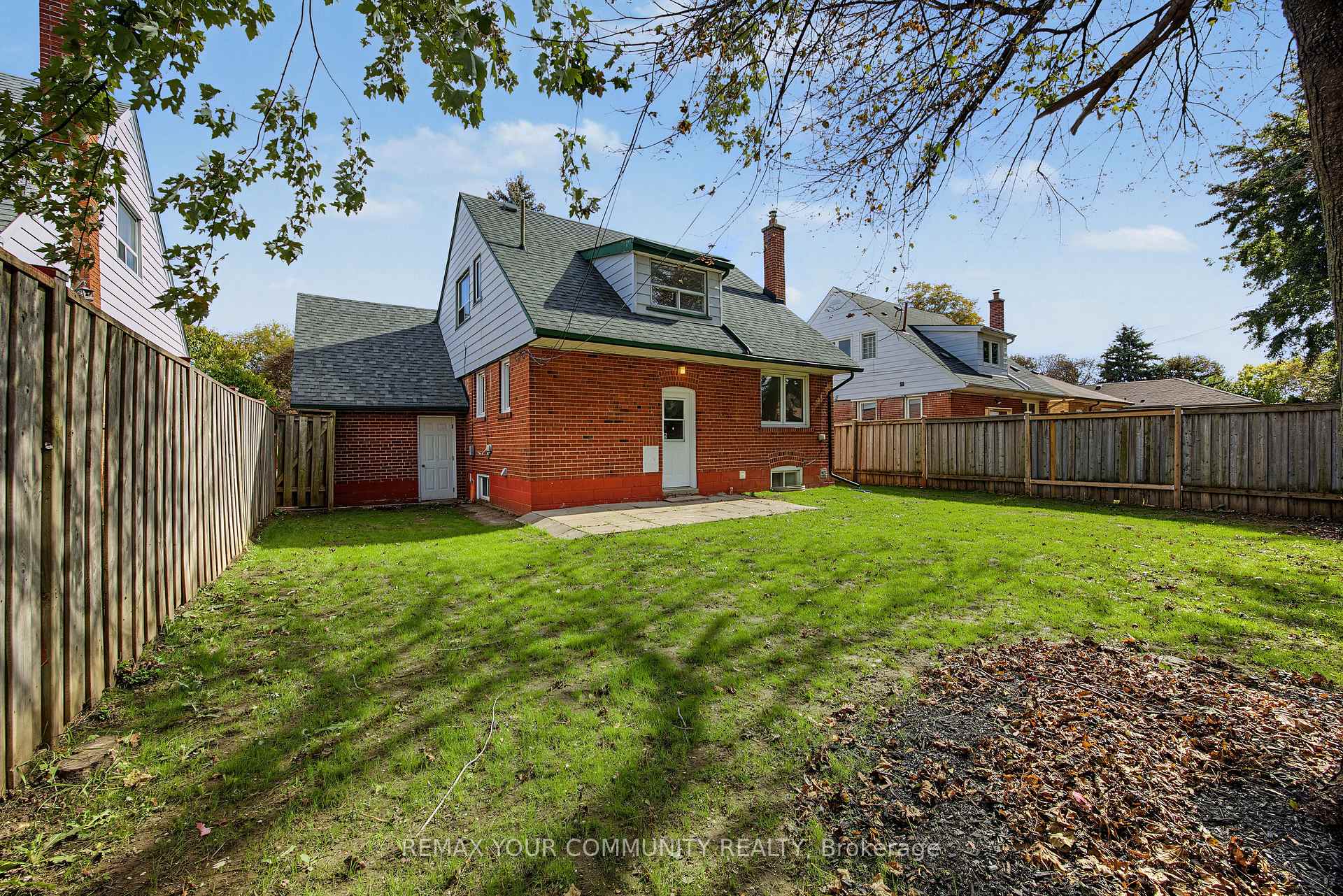 Photo 46 of 18 Robertsfield Crescent, Scarborough, Wexford-Maryvale — HOMEH