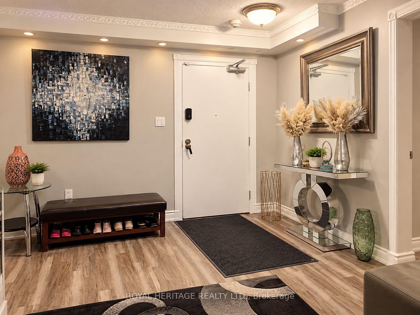 Photo of Unit 302, 1210 Radom Street