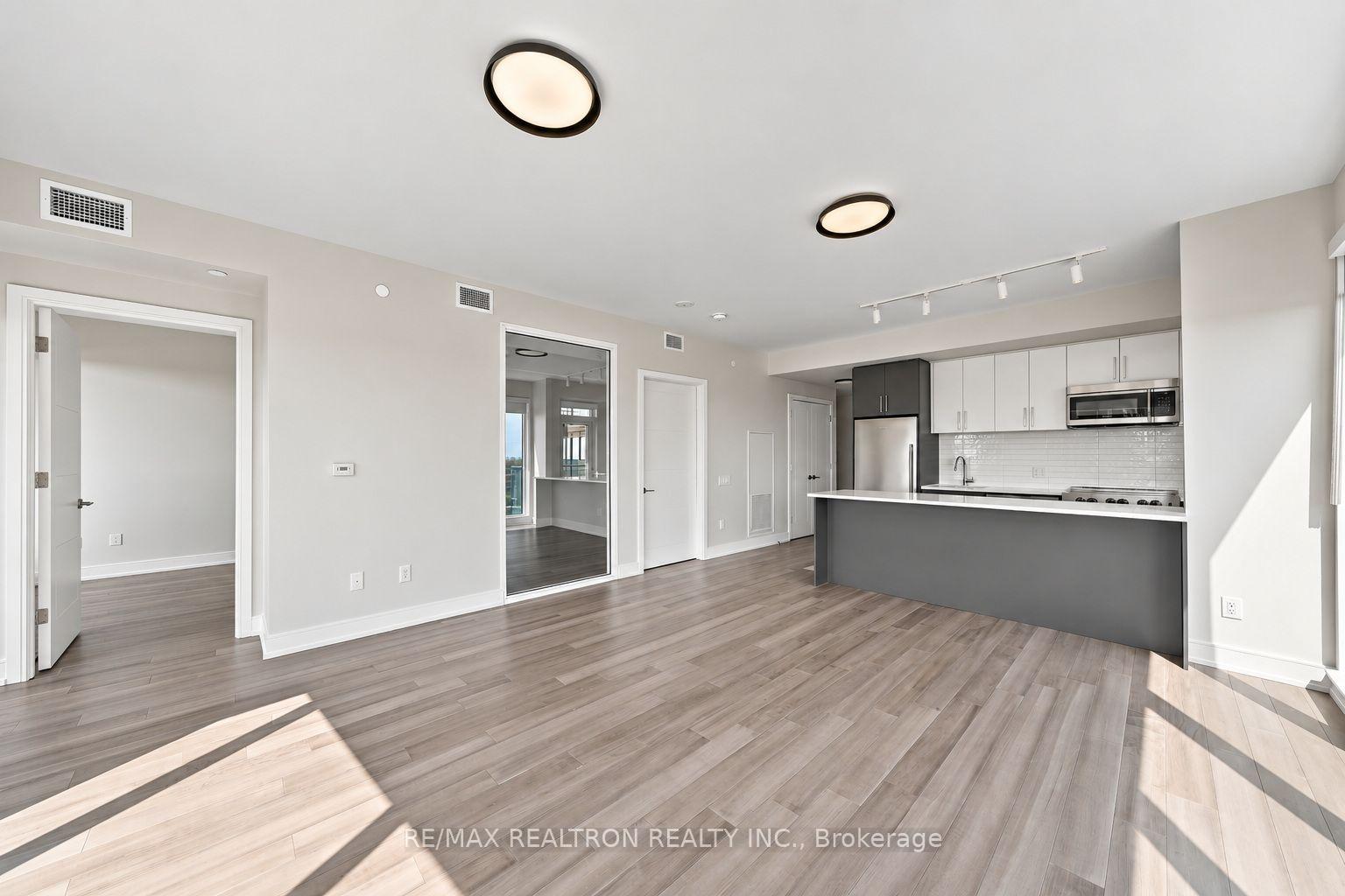 Photo 2 of Unit 1202, 2525 Bathurst Street, Toronto, Forest Hill North — HOMEH