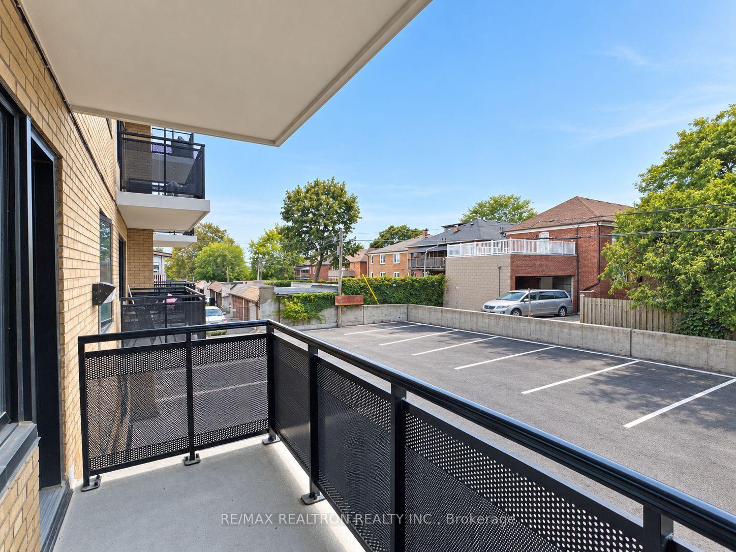 Photo 9 of Unit 205, 990 Avenue Road, Toronto, Yonge-Eglinton — HOMEH