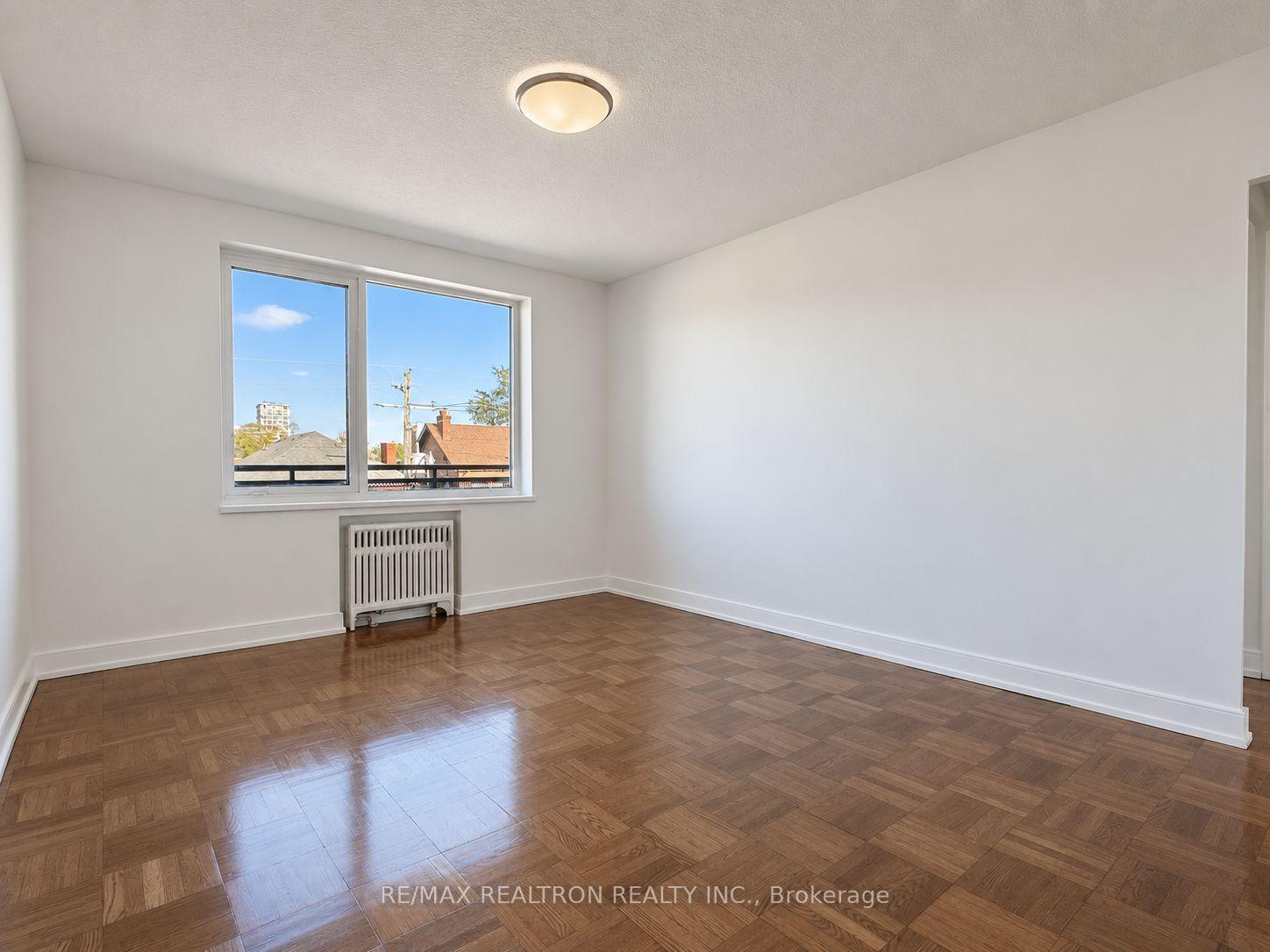 Photo 2 of Unit 310, 990 Avenue Road, Toronto, Yonge-Eglinton — HOMEH