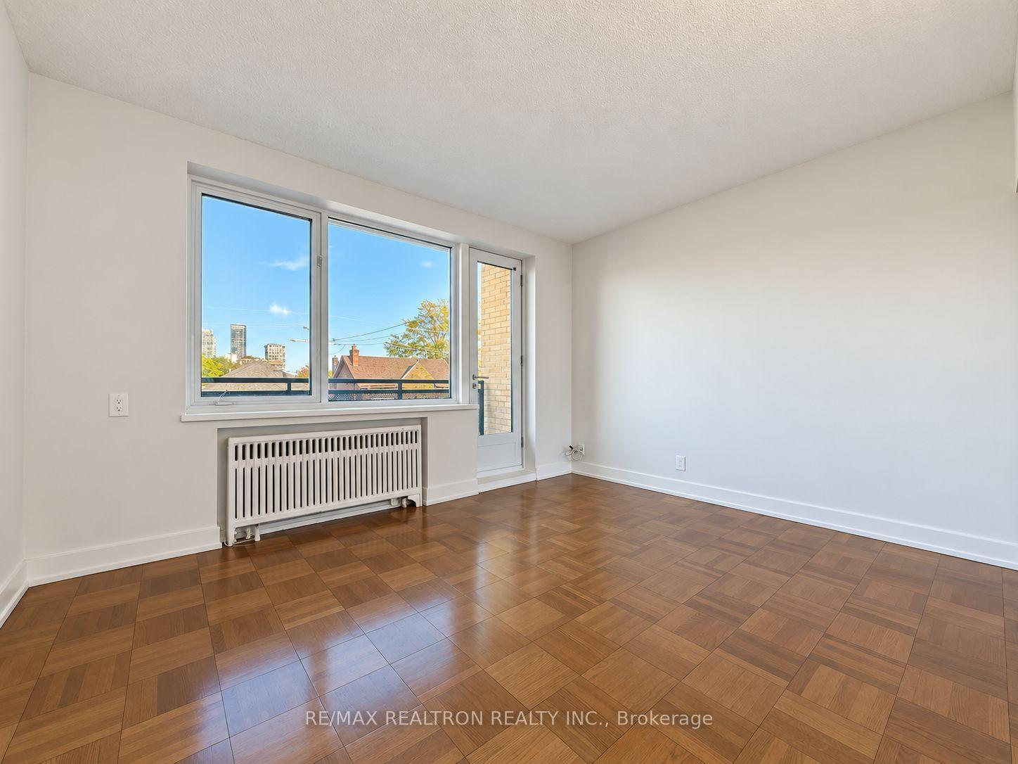 Photo 4 of Unit 310, 990 Avenue Road, Toronto, Yonge-Eglinton — HOMEH