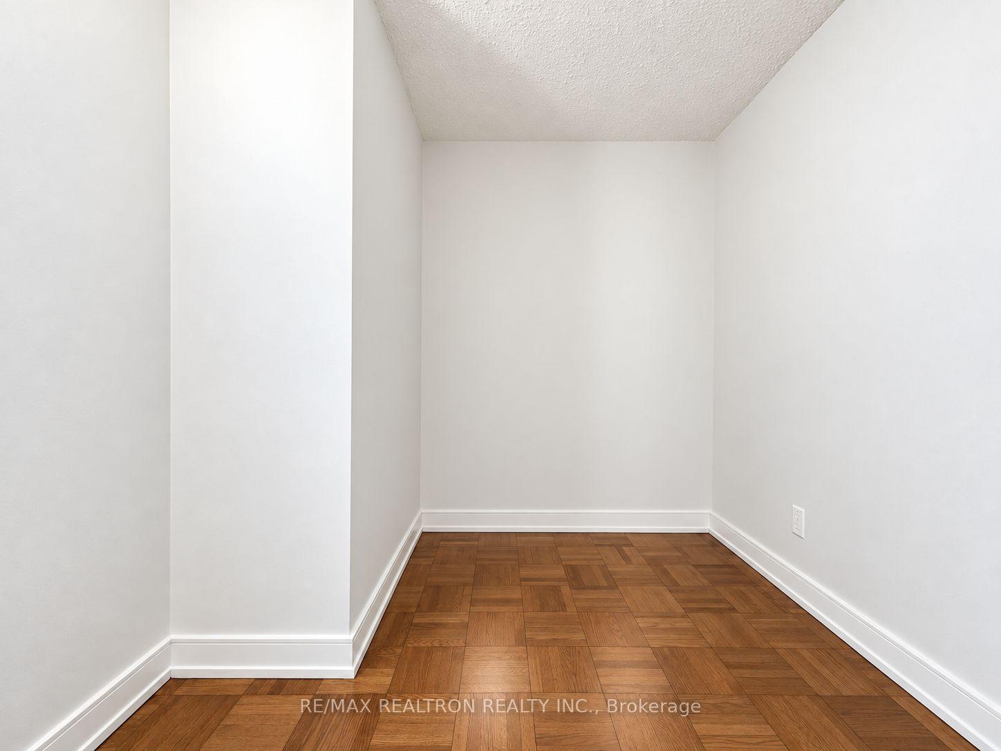 Photo 6 of Unit 310, 990 Avenue Road, Toronto, Yonge-Eglinton — HOMEH