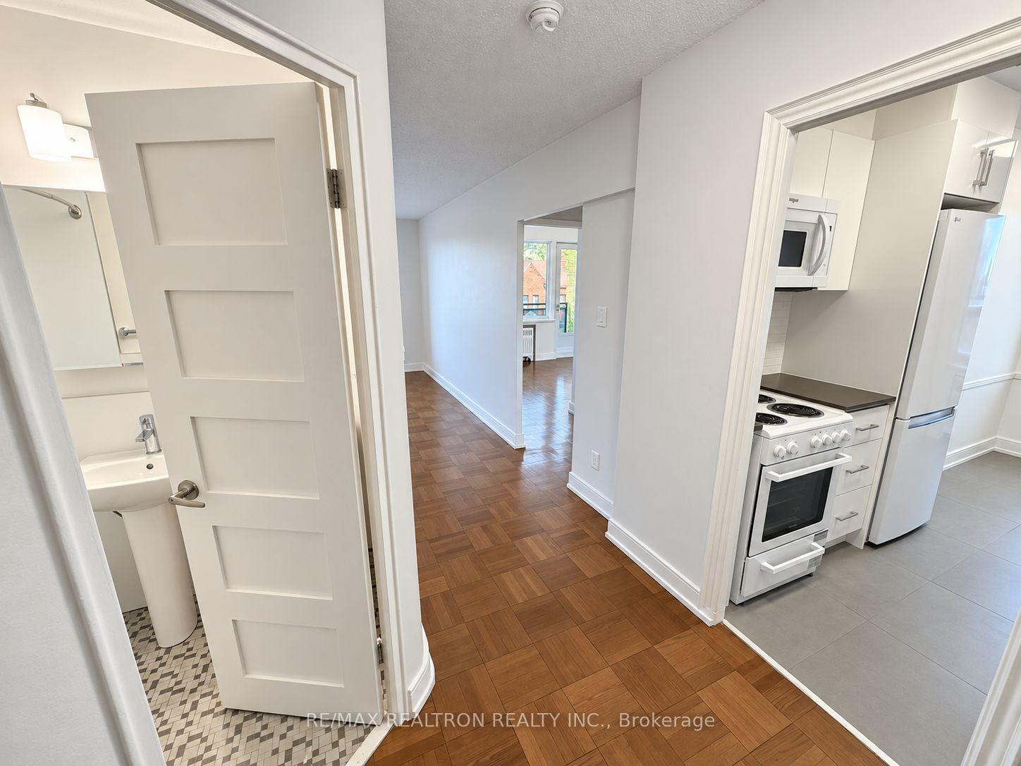 Photo 7 of Unit 310, 990 Avenue Road, Toronto, Yonge-Eglinton — HOMEH