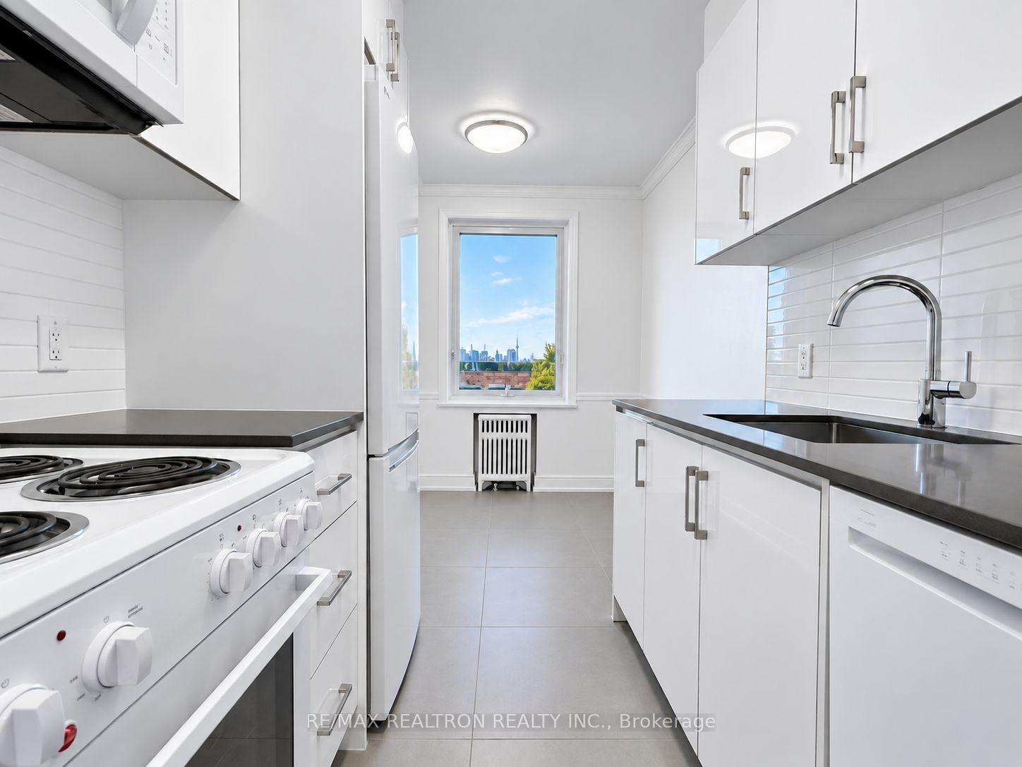 Photo 8 of Unit 310, 990 Avenue Road, Toronto, Yonge-Eglinton — HOMEH