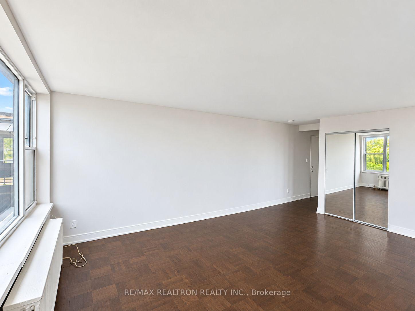 Photo 3 of Unit 510, 1545 Bathurst Street, Toronto, Humewood-Cedarvale — HOMEH