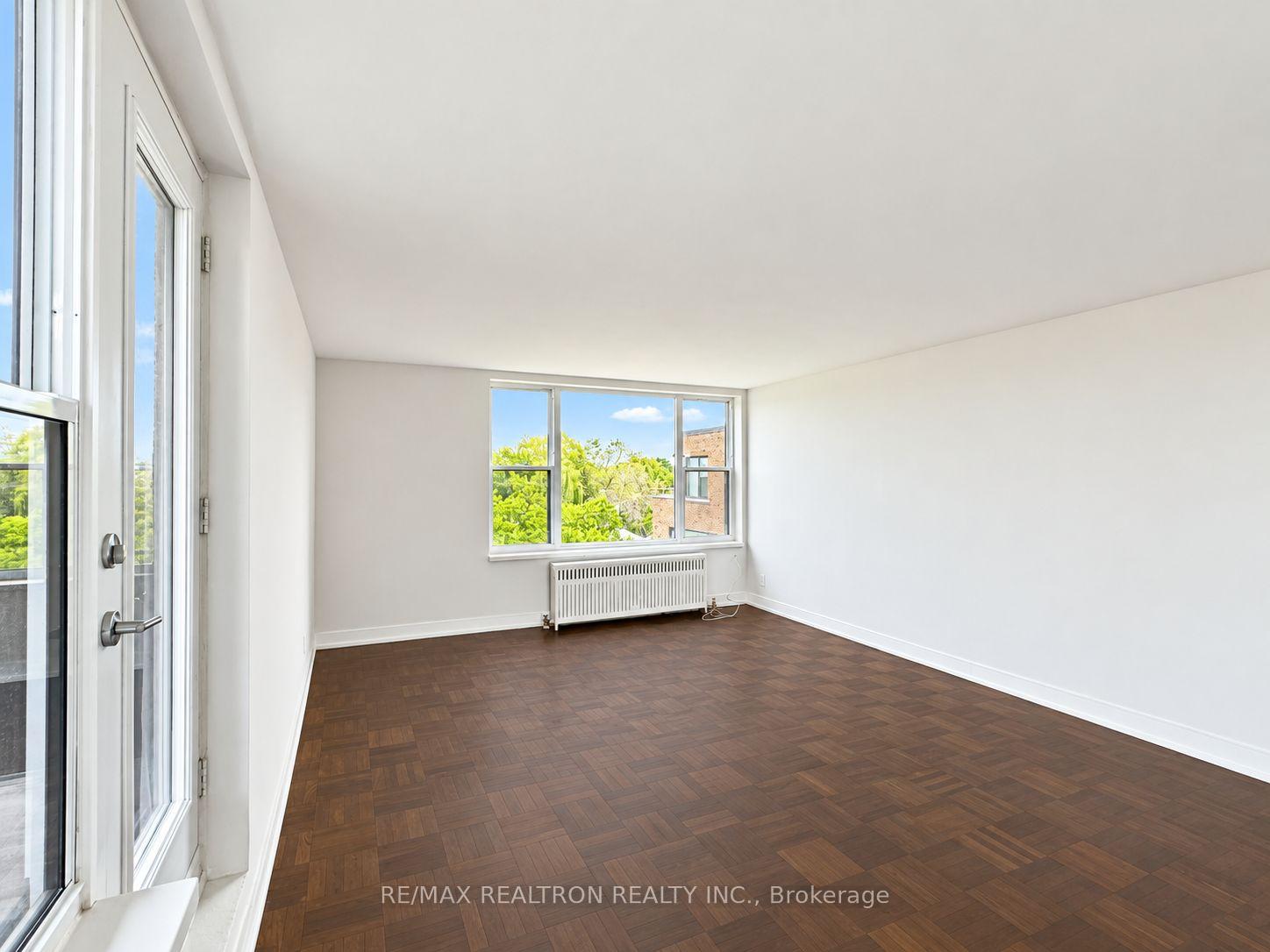 Photo 4 of Unit 510, 1545 Bathurst Street, Toronto, Humewood-Cedarvale — HOMEH