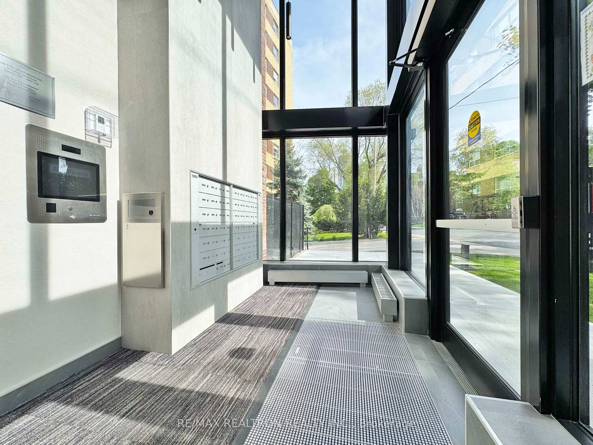 Photo 8 of Unit 307, 95 Lawton Boulevard, Toronto, Yonge-St. Clair — HOMEH