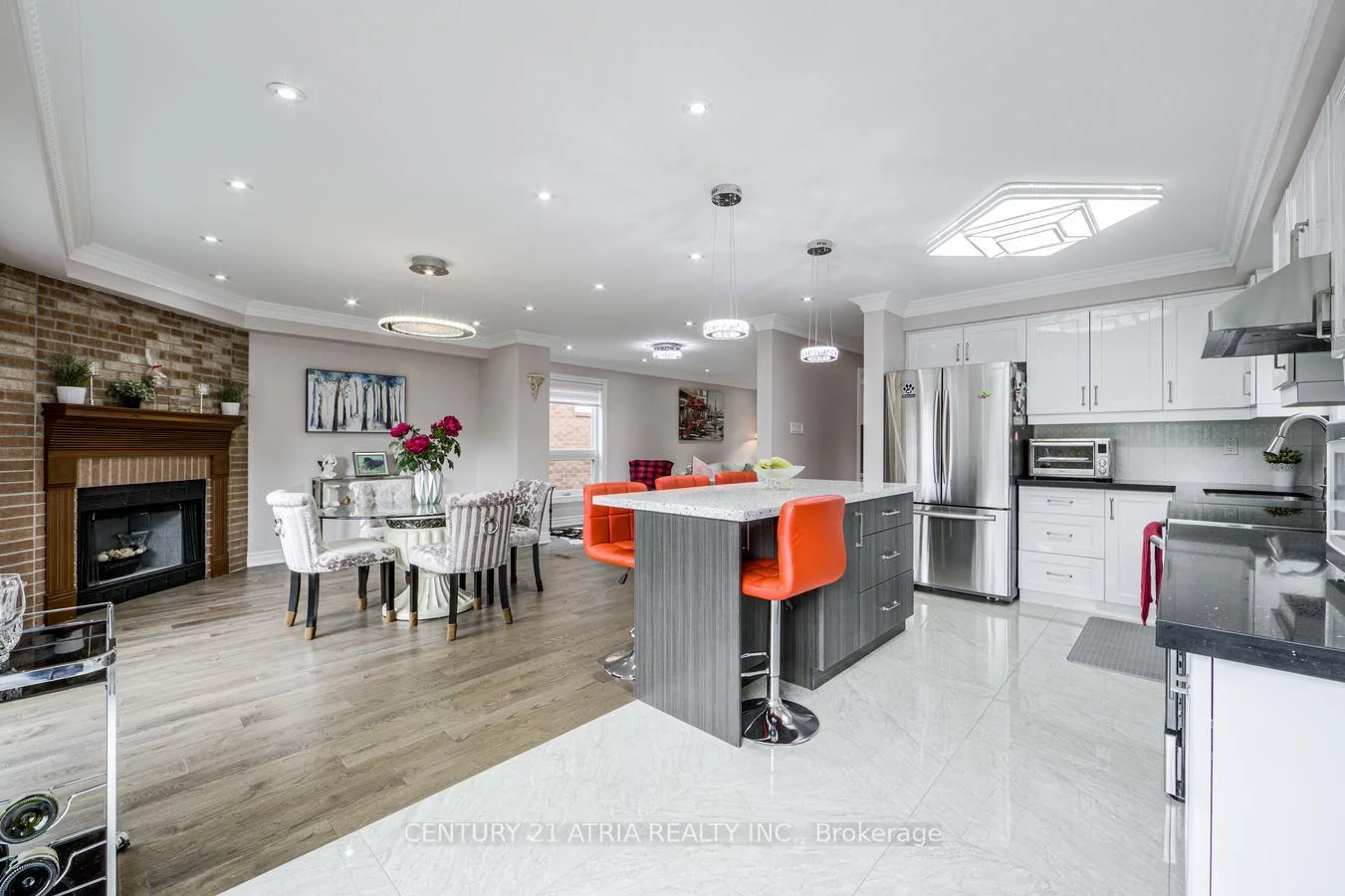 Photo 17 of 39 Chiswick Crescent, Aurora, Aurora Highlands — HOMEH
