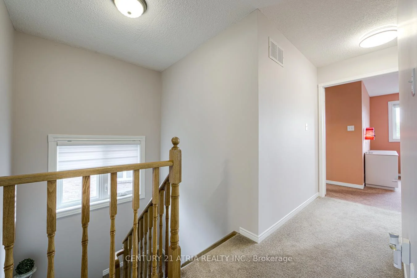 Photo 21 of 39 Chiswick Crescent, Aurora, Aurora Highlands — HOMEH