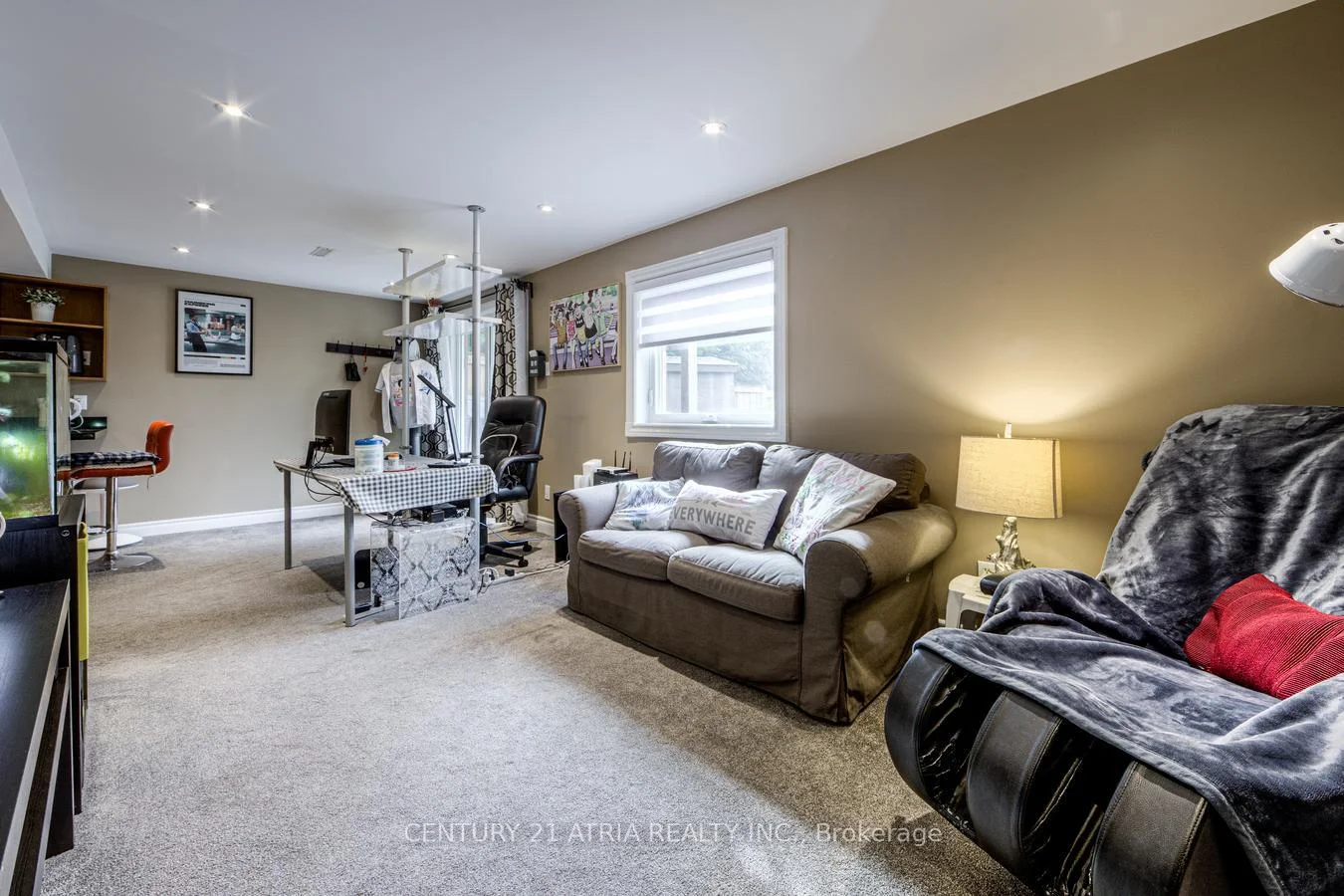 Photo 33 of 39 Chiswick Crescent, Aurora, Aurora Highlands — HOMEH