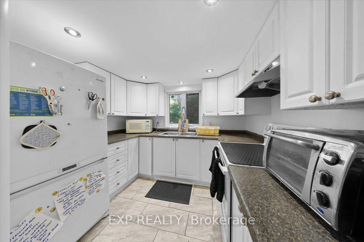Photo 19 of 445 Hilson Avenue, Ottawa, Westboro/Hampton Park — HOMEH