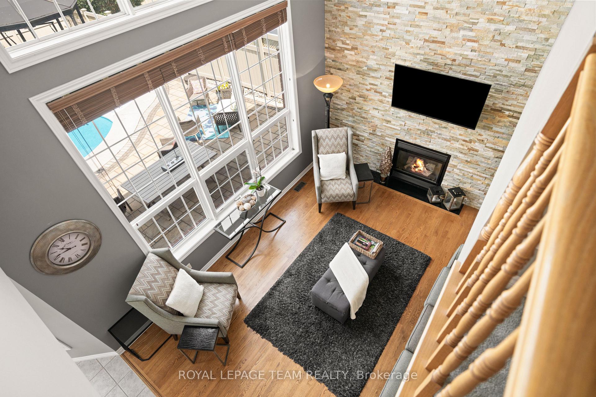 Photo 20 of 41 Blackshire Circle, Ottawa, Barrhaven - Stonebridge — HOMEH