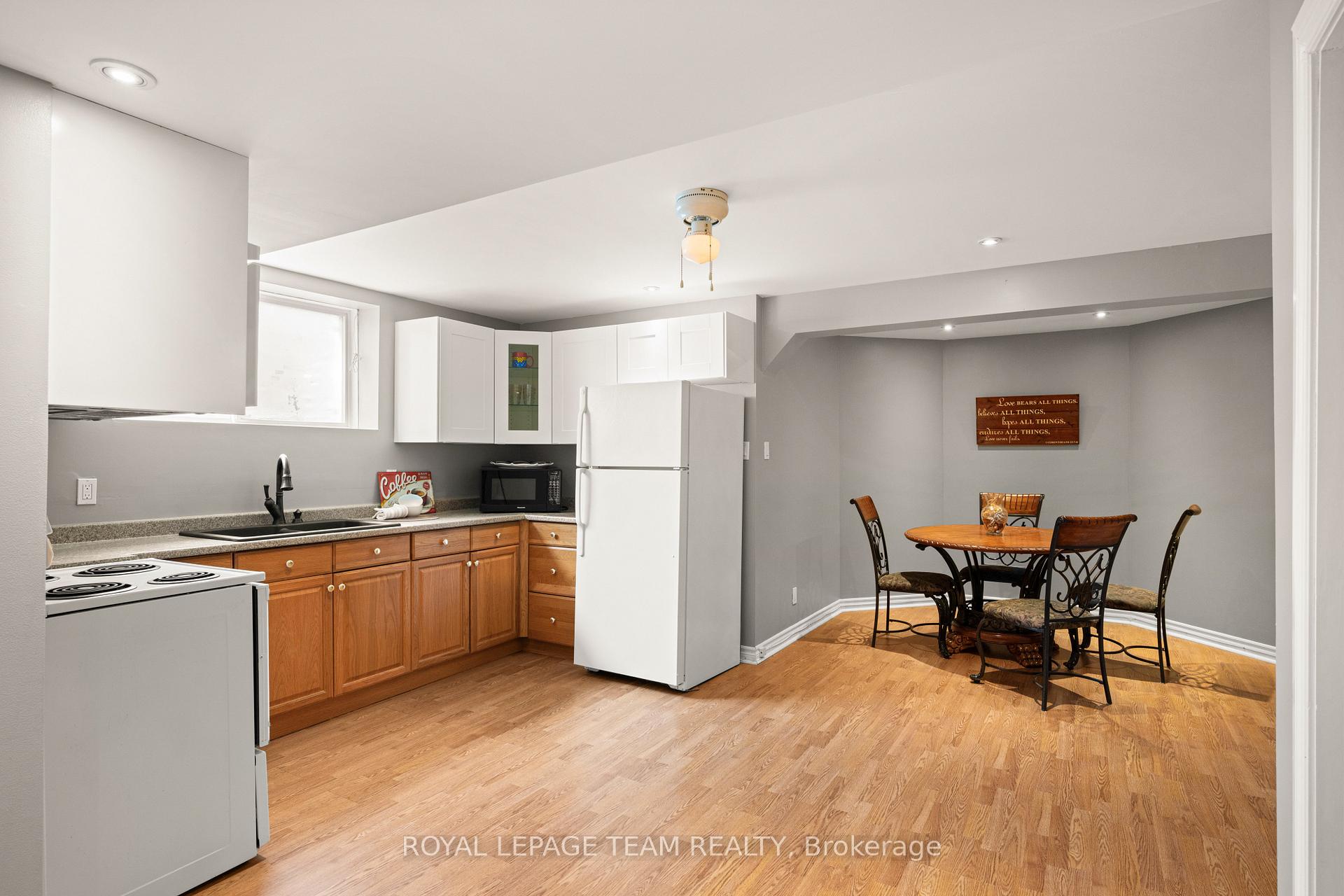 Photo 30 of 41 Blackshire Circle, Ottawa, Barrhaven - Stonebridge — HOMEH