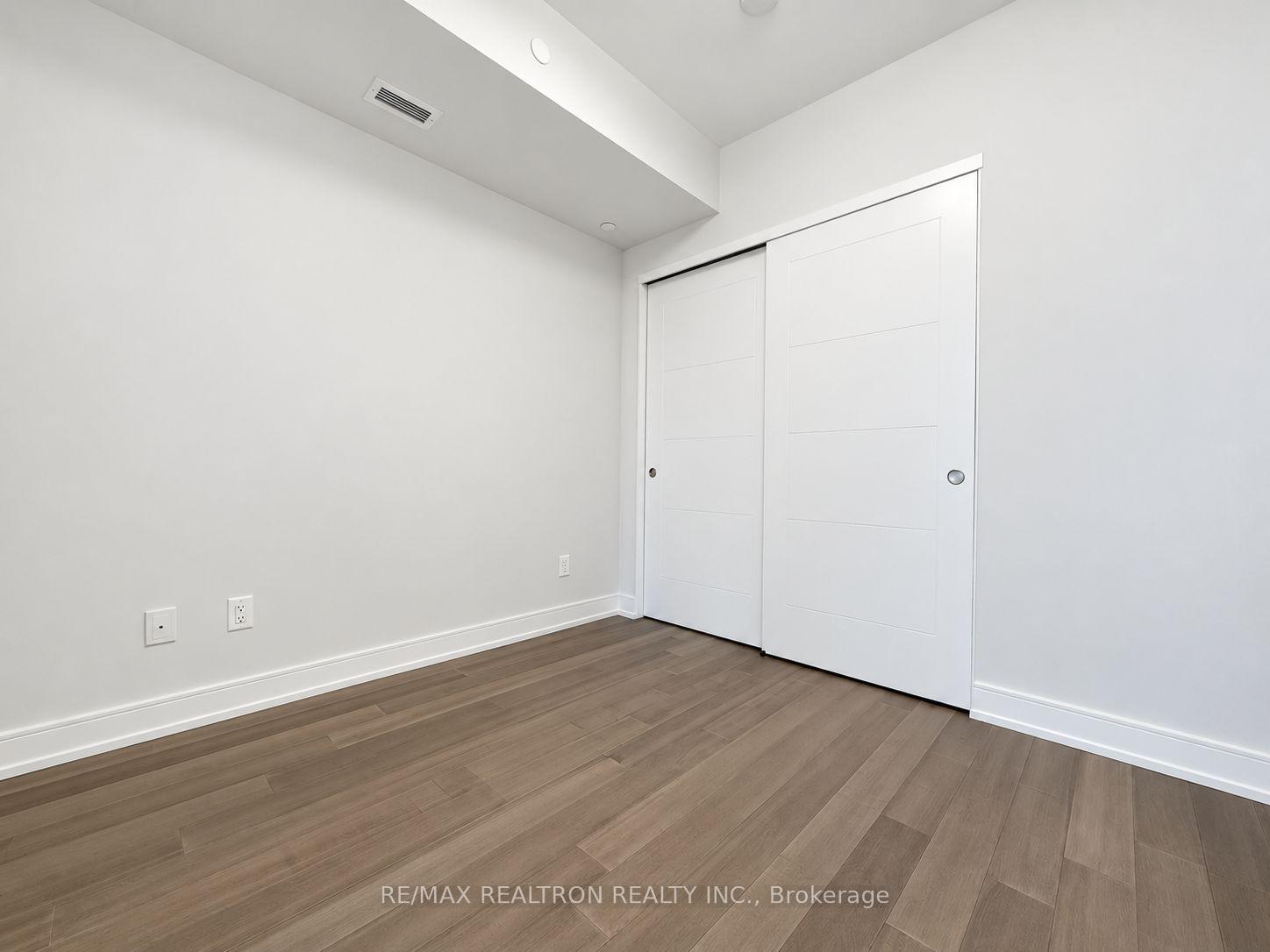 Photo 14 of Unit 505, 664 Spadina Avenue, Toronto, University — HOMEH