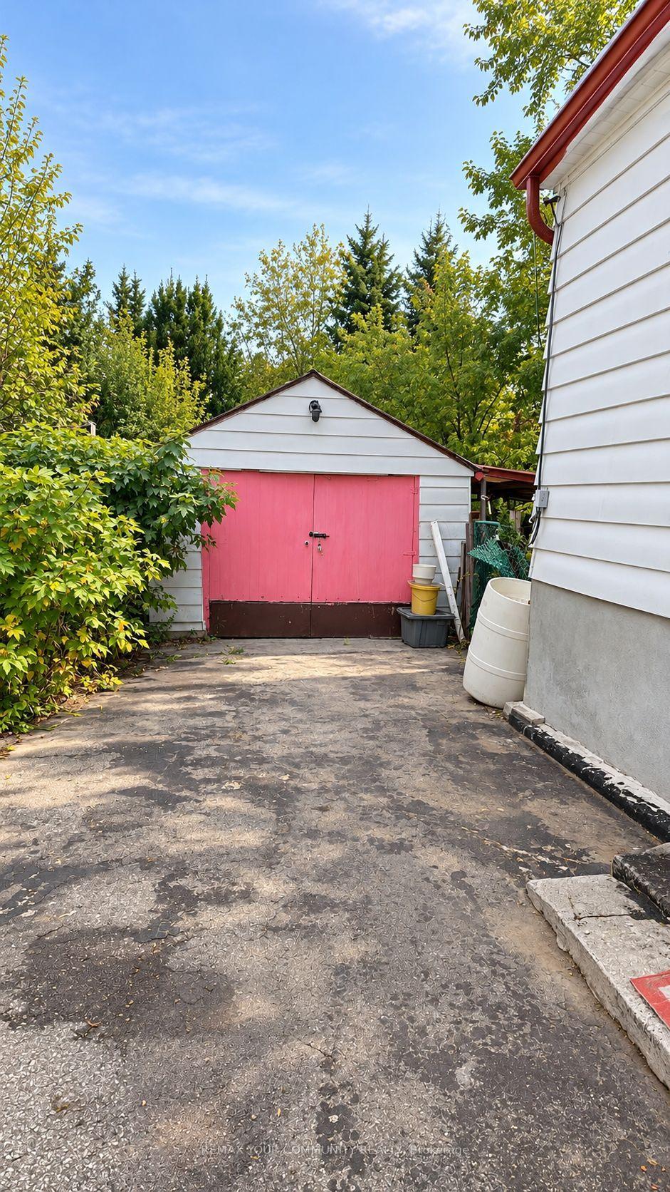 Photo 9 of 56 Commonwealth Avenue, Scarborough, Kennedy Park — HOMEH