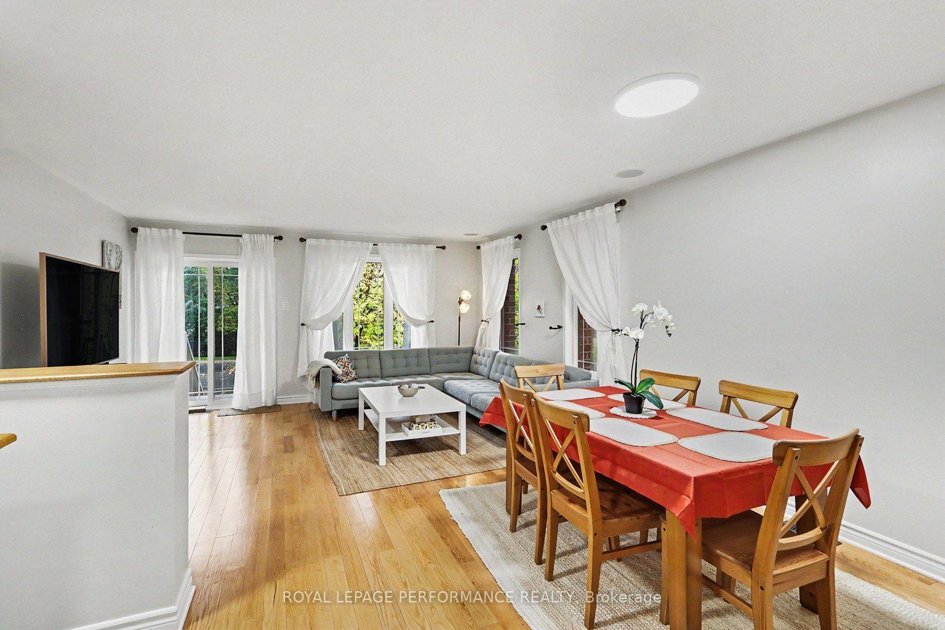 Photo 9 of 458 LeBoutillier Avenue, Ottawa, Carson Meadows — HOMEH
