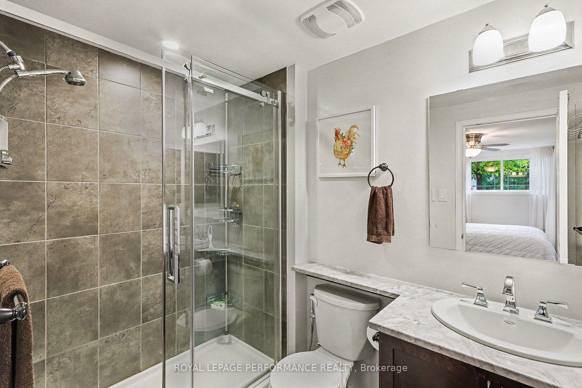 Photo 16 of 458 LeBoutillier Avenue, Ottawa, Carson Meadows — HOMEH