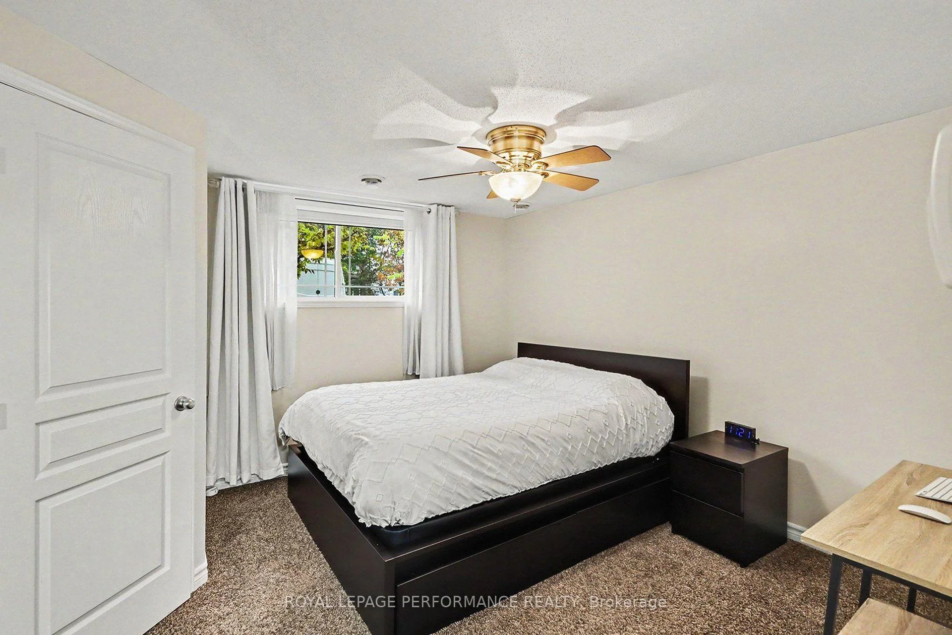 Photo 19 of 458 LeBoutillier Avenue, Ottawa, Carson Meadows — HOMEH