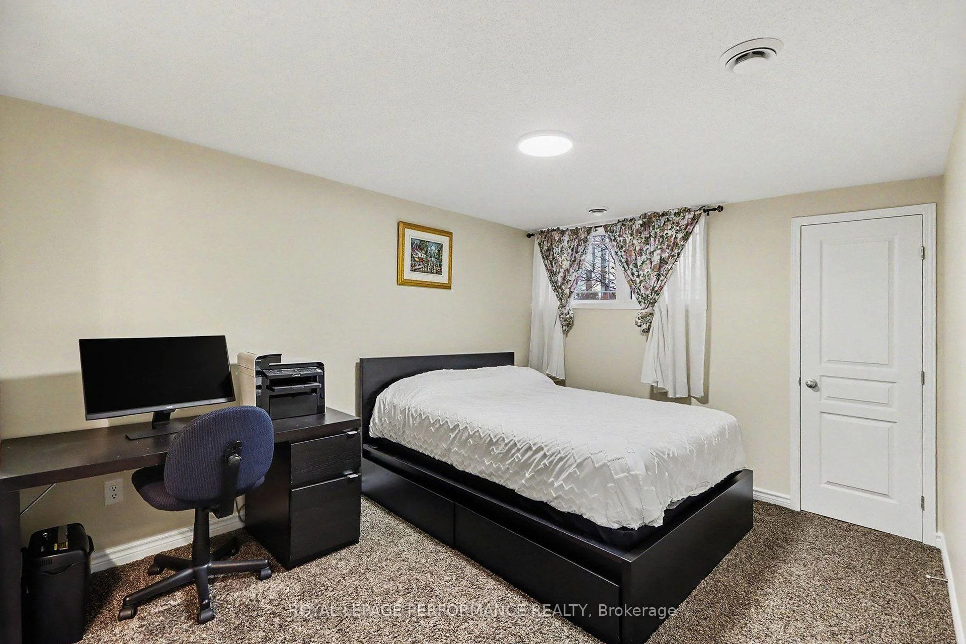 Photo 22 of 458 LeBoutillier Avenue, Ottawa, Carson Meadows — HOMEH