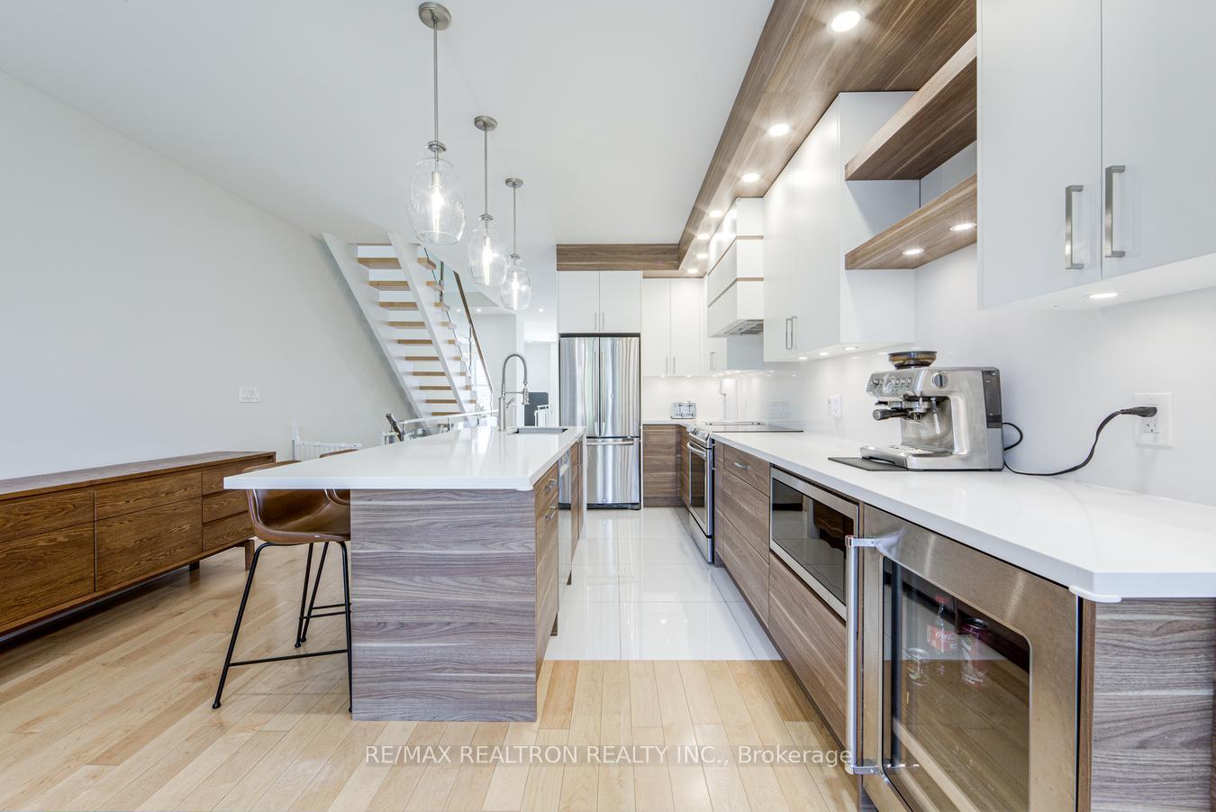 Photo 6 of 6B Trowell Avenue, Toronto, Keelesdale-Eglinton West — HOMEH