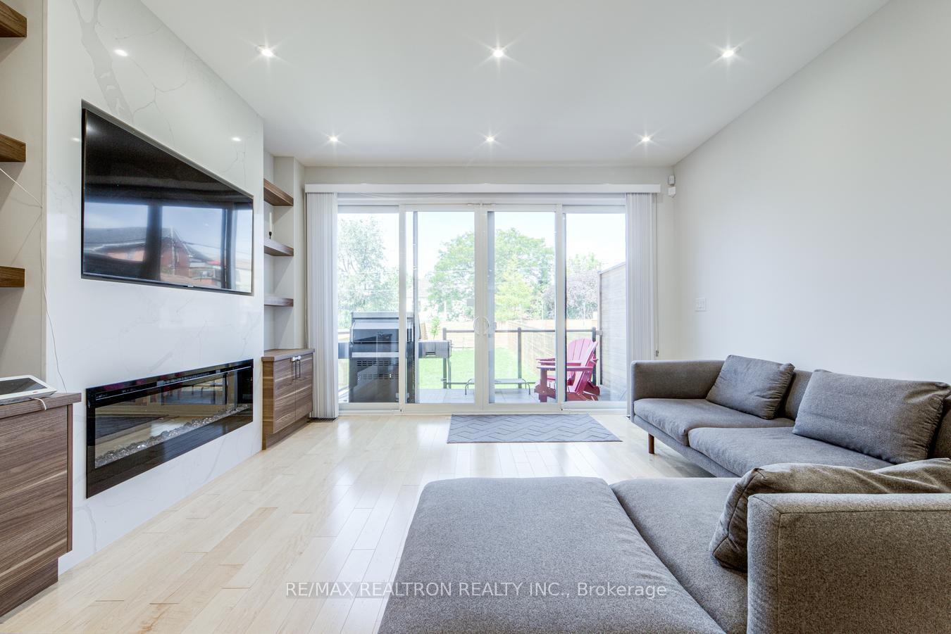 Photo 8 of 6B Trowell Avenue, Toronto, Keelesdale-Eglinton West — HOMEH
