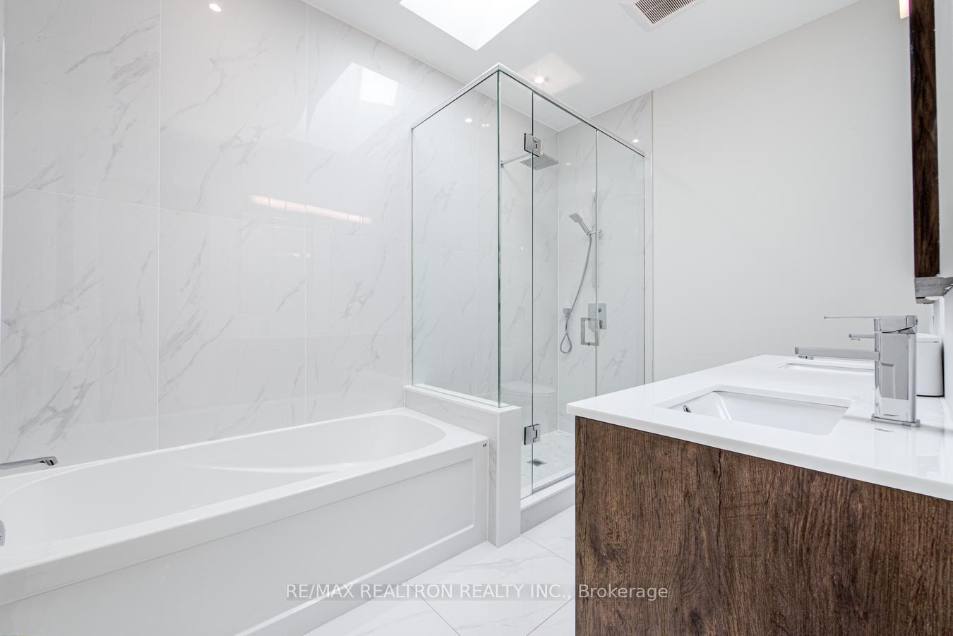 Photo 16 of 6B Trowell Avenue, Toronto, Keelesdale-Eglinton West — HOMEH