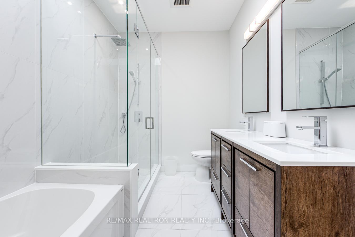 Photo 17 of 6B Trowell Avenue, Toronto, Keelesdale-Eglinton West — HOMEH