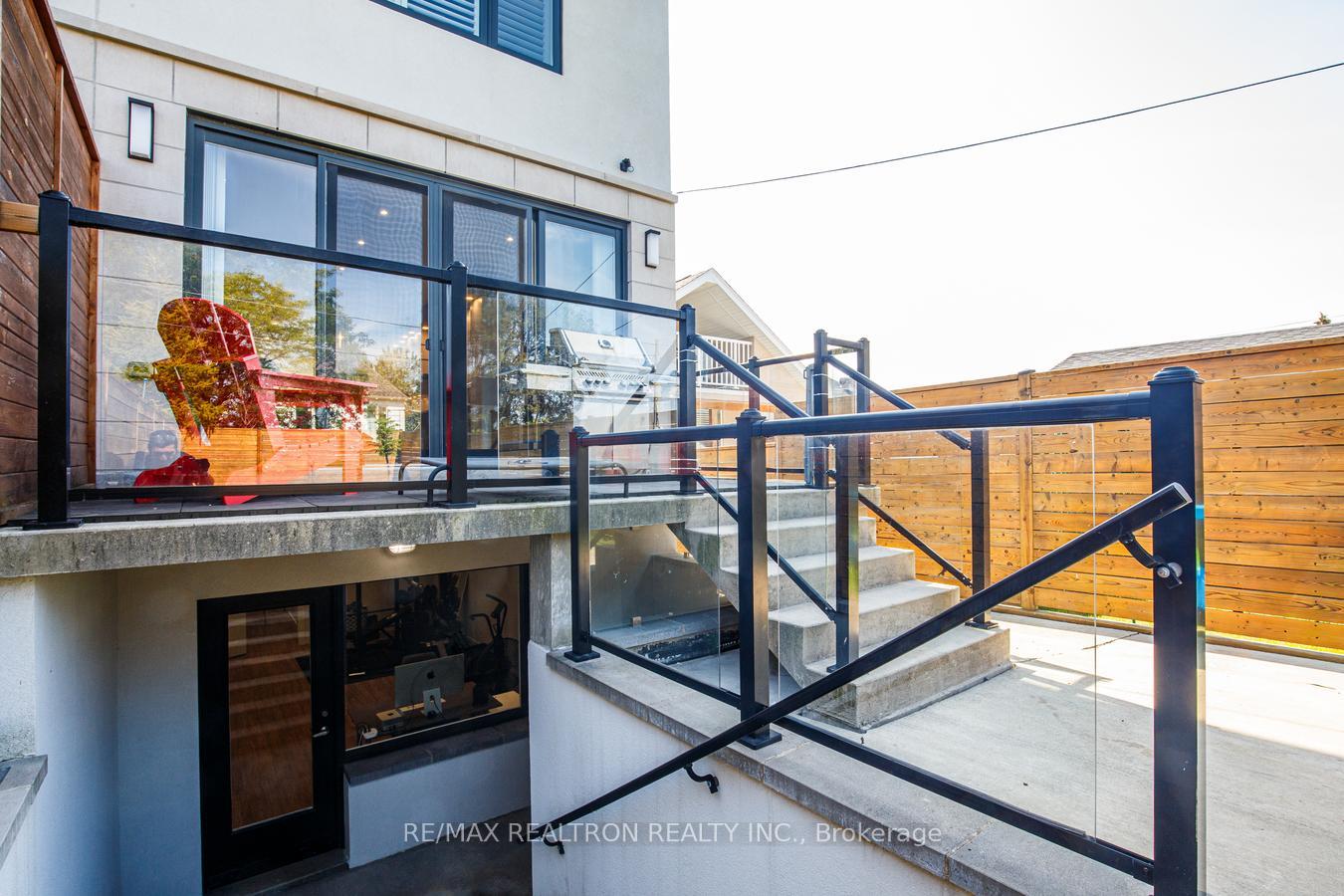 Photo 33 of 6B Trowell Avenue, Toronto, Keelesdale-Eglinton West — HOMEH