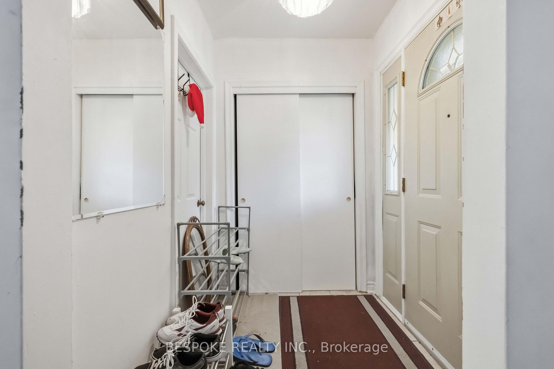 Photo 3 of 51 Mcgregor Road, Scarborough, Dorset Park — HOMEH