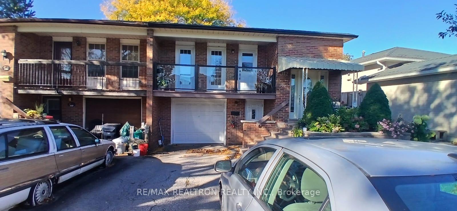 Photo 2 of 112 Petworth Crescent, Scarborough, Agincourt South-Malvern West — HOMEH