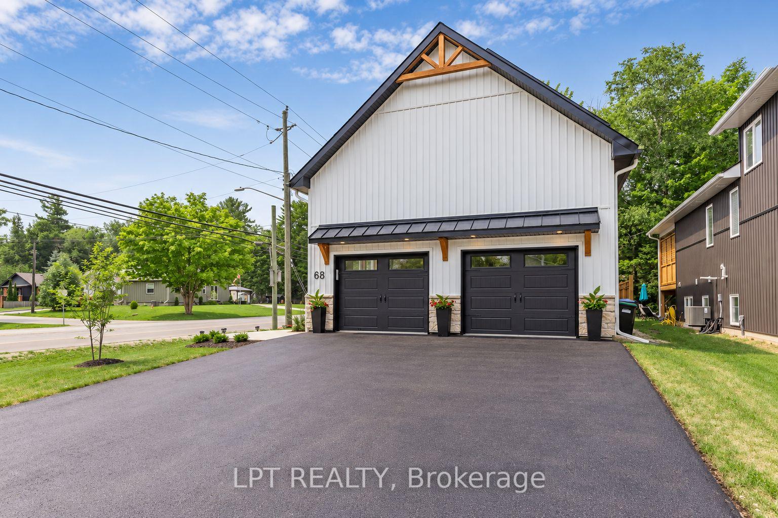 Photo 4 of 68 49th Street N, Wasaga Beach — HOMEH