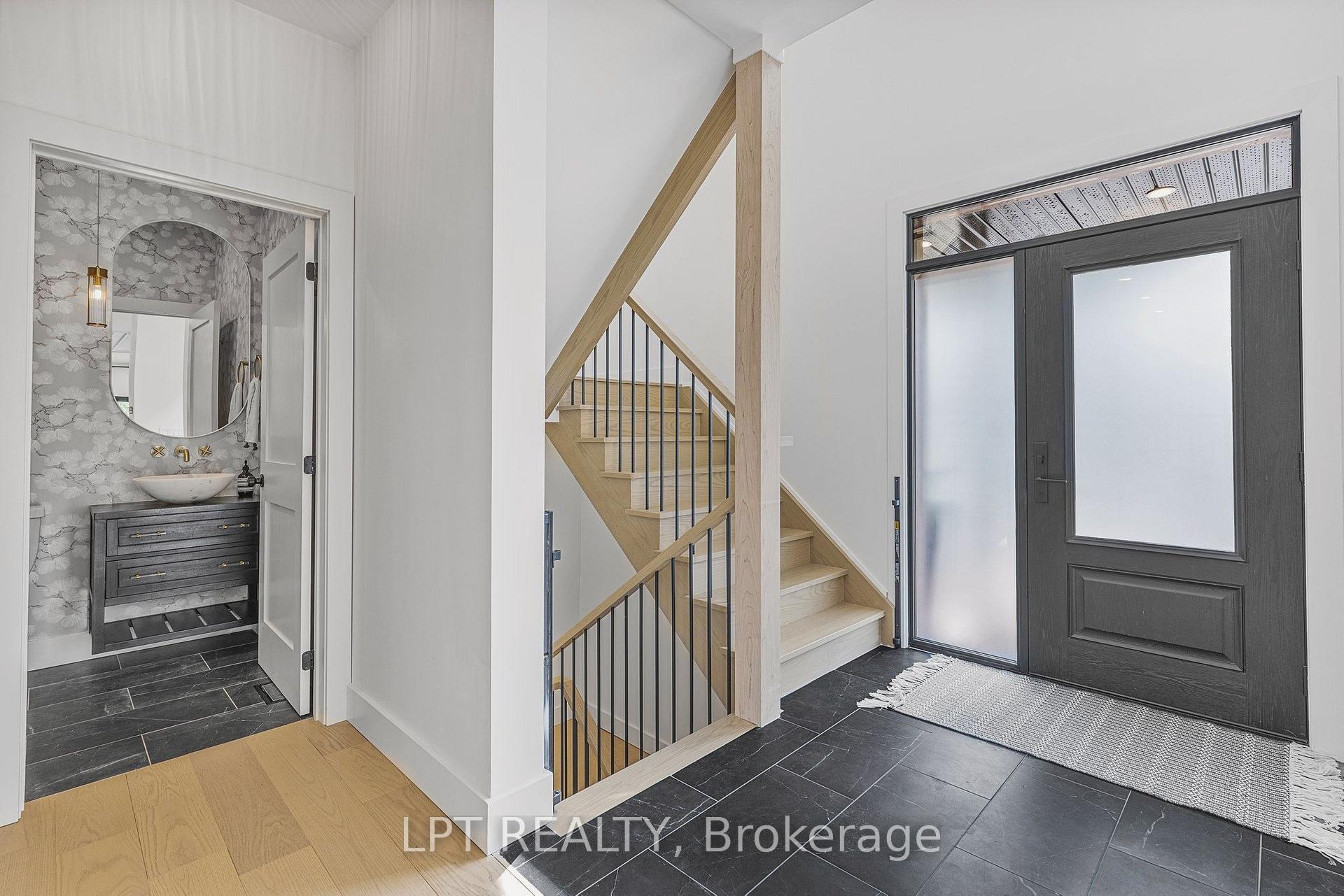 Photo 7 of 68 49th Street N, Wasaga Beach — HOMEH