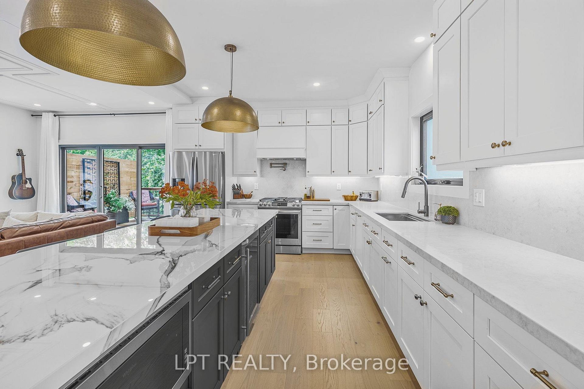 Photo 17 of 68 49th Street N, Wasaga Beach — HOMEH