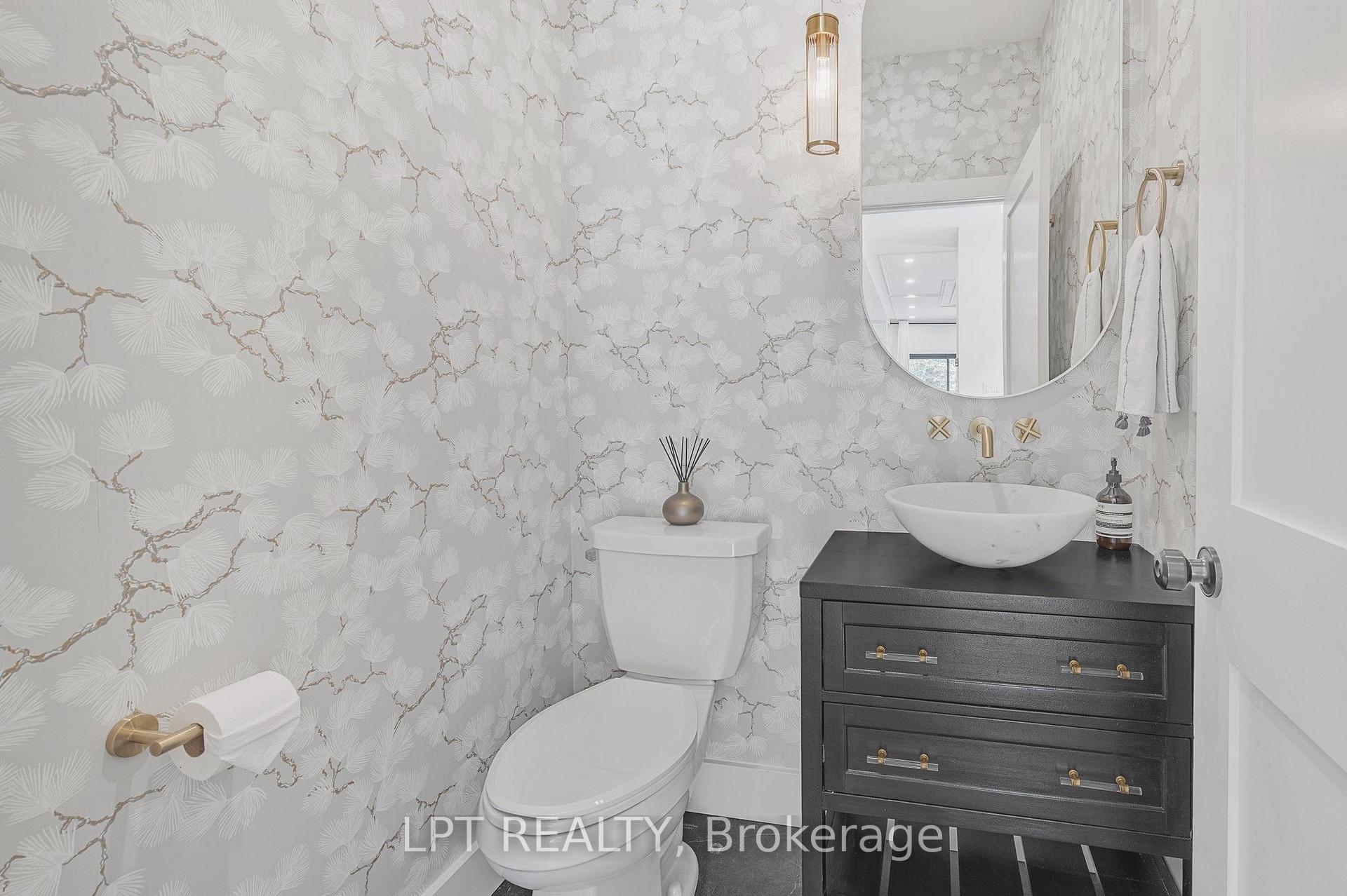 Photo 23 of 68 49th Street N, Wasaga Beach — HOMEH