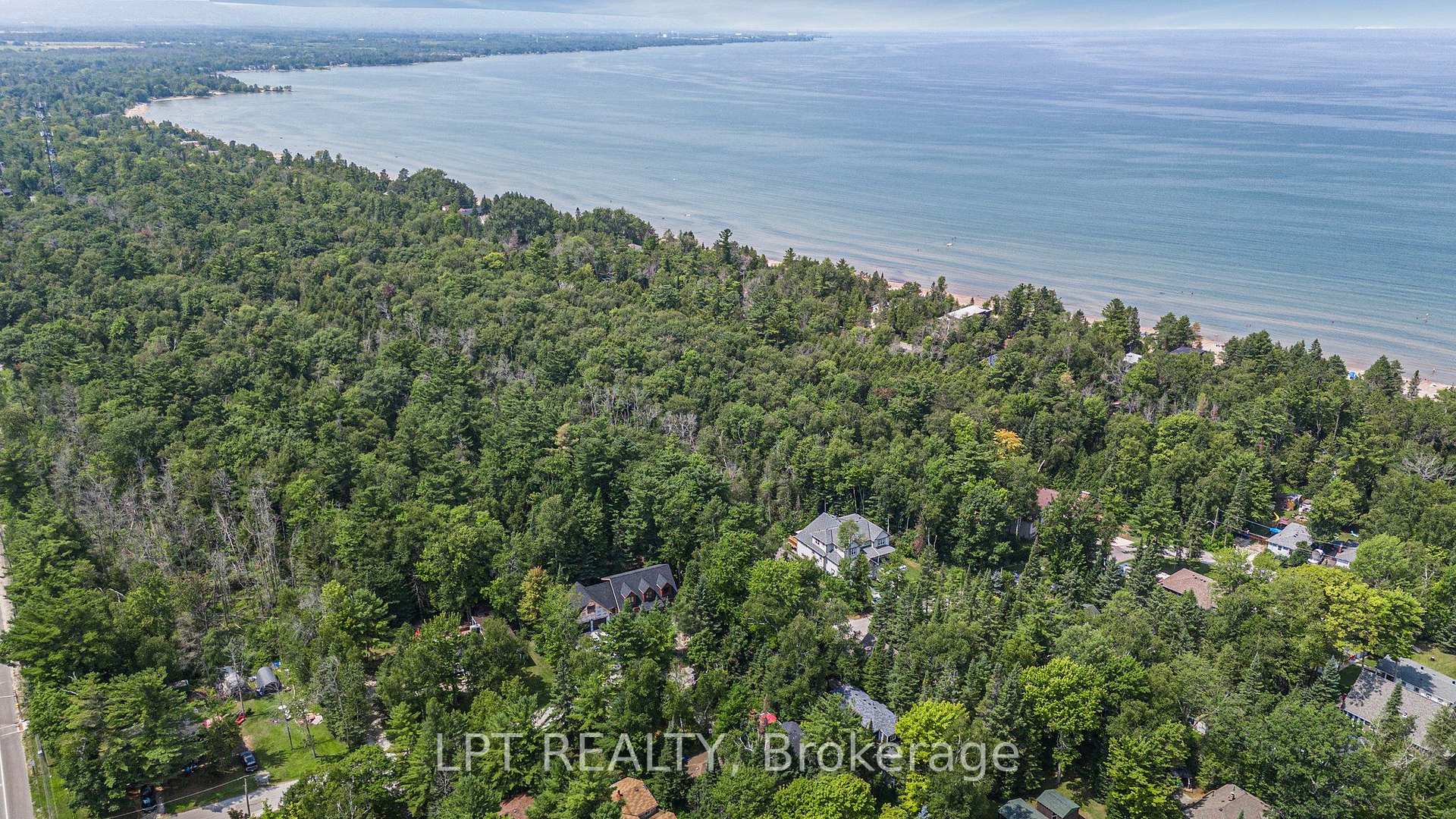 Photo 56 of 68 49th Street N, Wasaga Beach — HOMEH