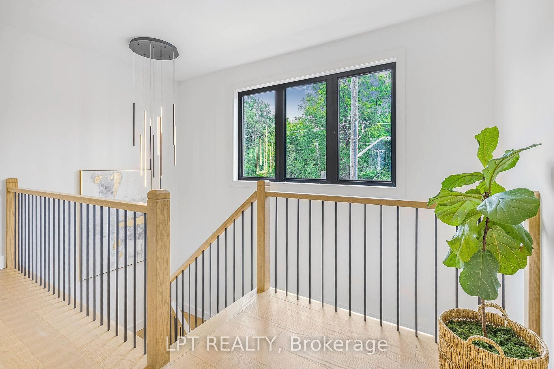 Photo 37 of 68 49th Street N, Wasaga Beach — HOMEH